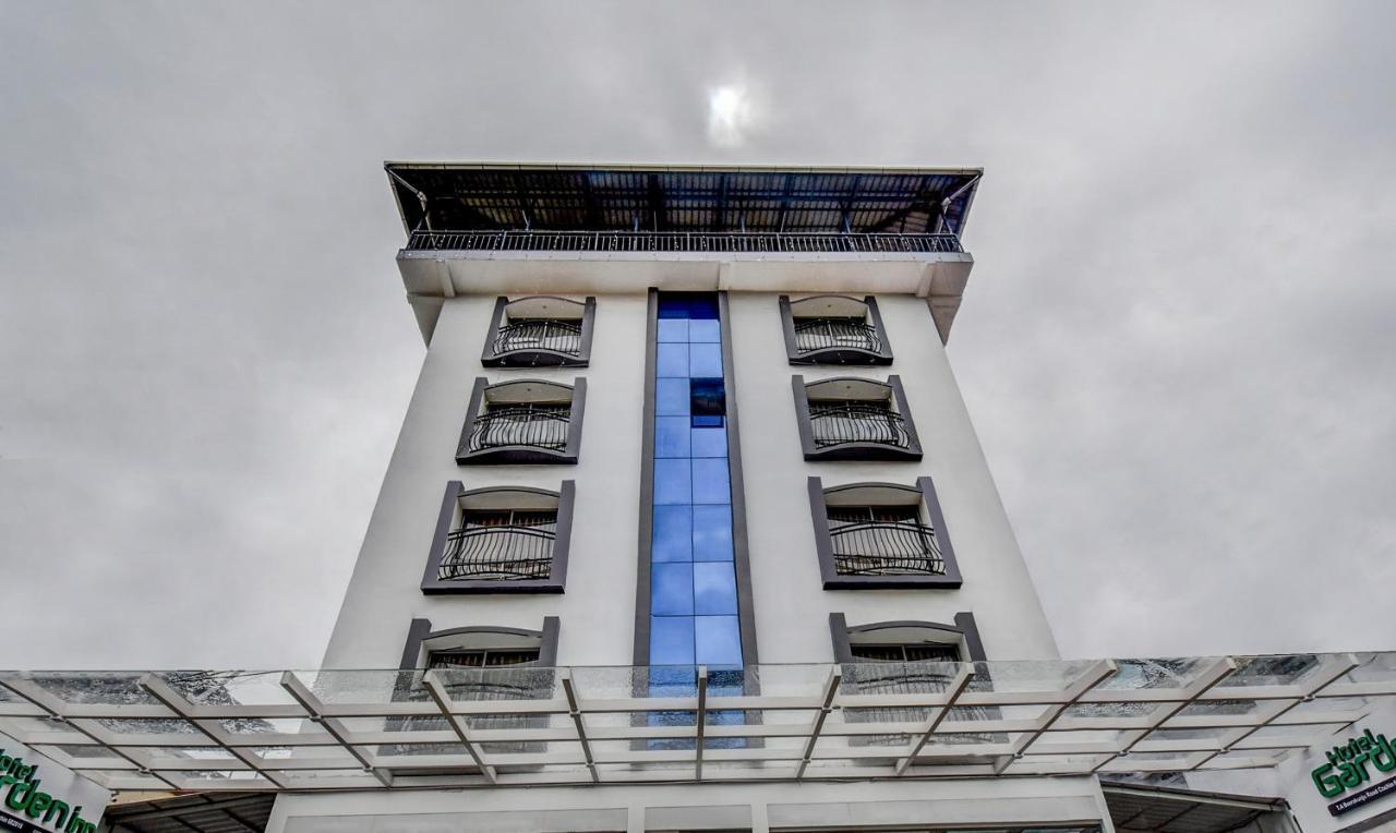 Hotel Garden Inn Kochi Exteriör bild