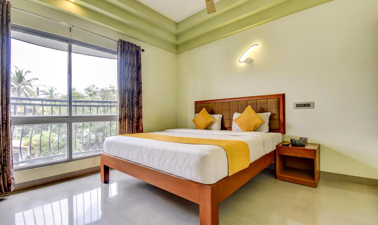Hotel Garden Inn Kochi Exteriör bild